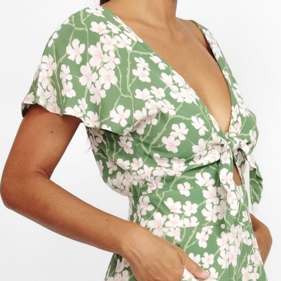 New Fighting Eel Ava Sky Jumper Kiwi Matcha Sakura Green Cherry Blossom M Romper - Picture 13 of 16